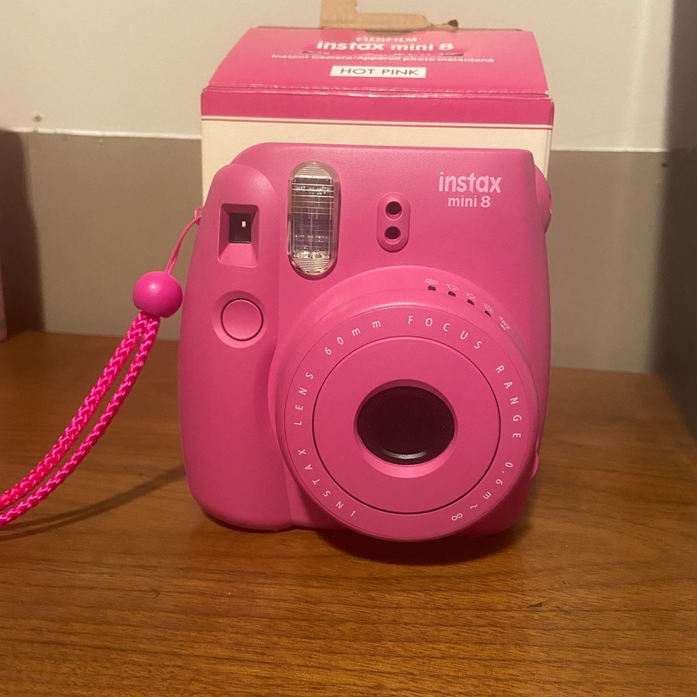 Instax Mini 8 | Hot Pink